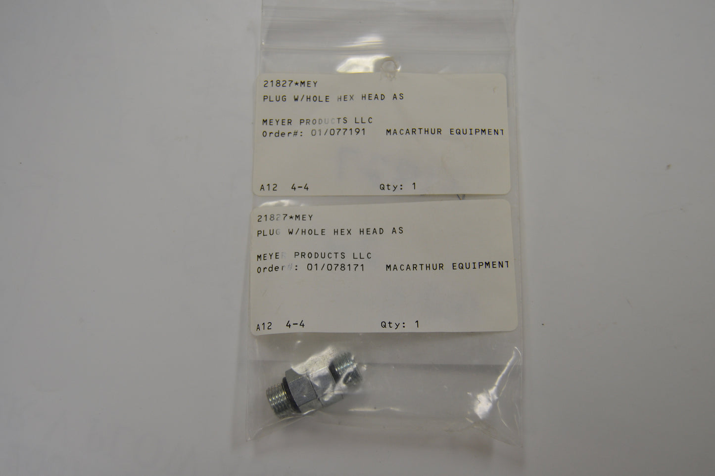 21827 MEYER PLUG W/HOLE HEX HEAD AS