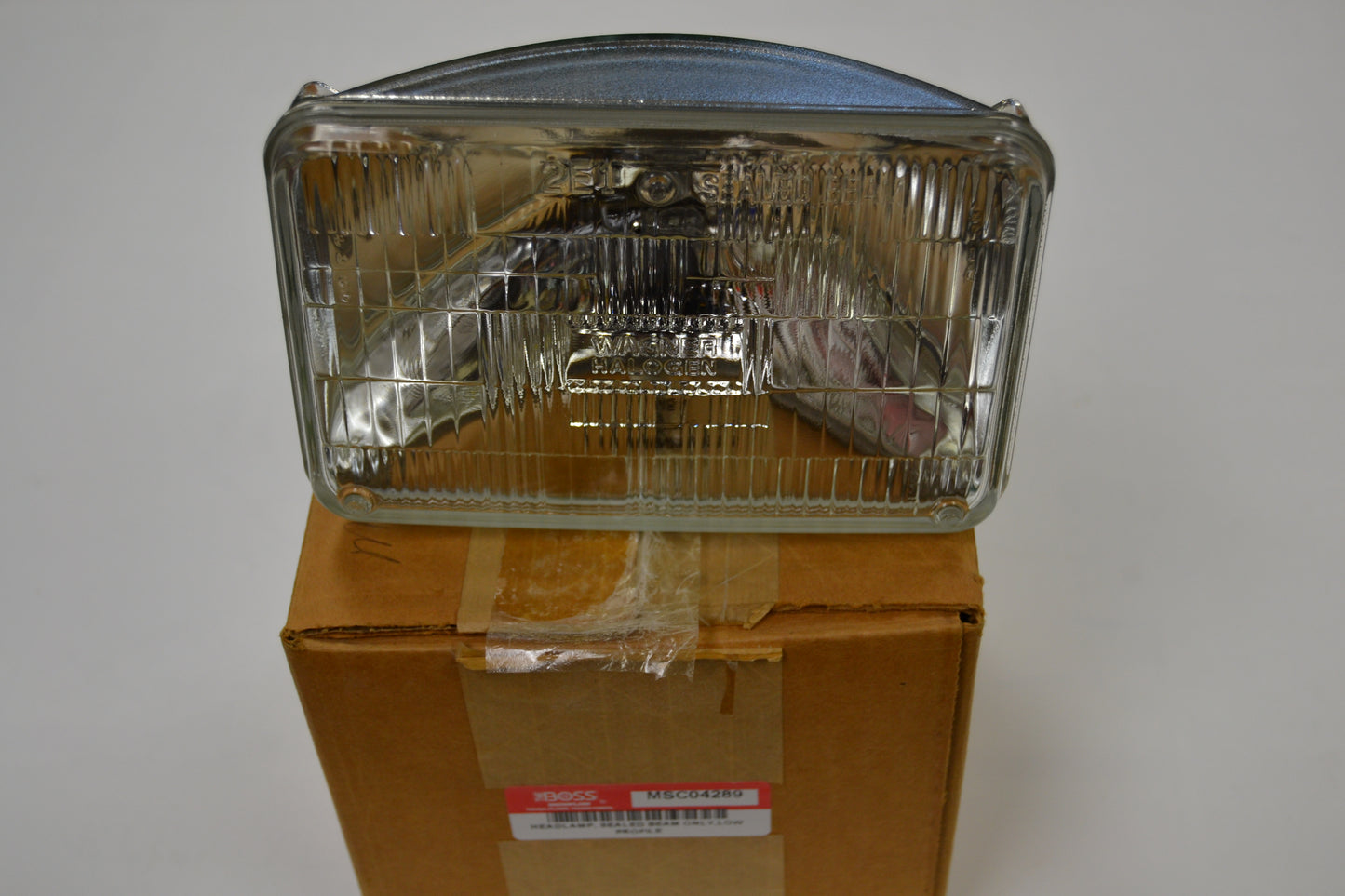 MSC04289 BOSS HEADLAMP,SEALED BEAM ONLY,LOW PROFILE