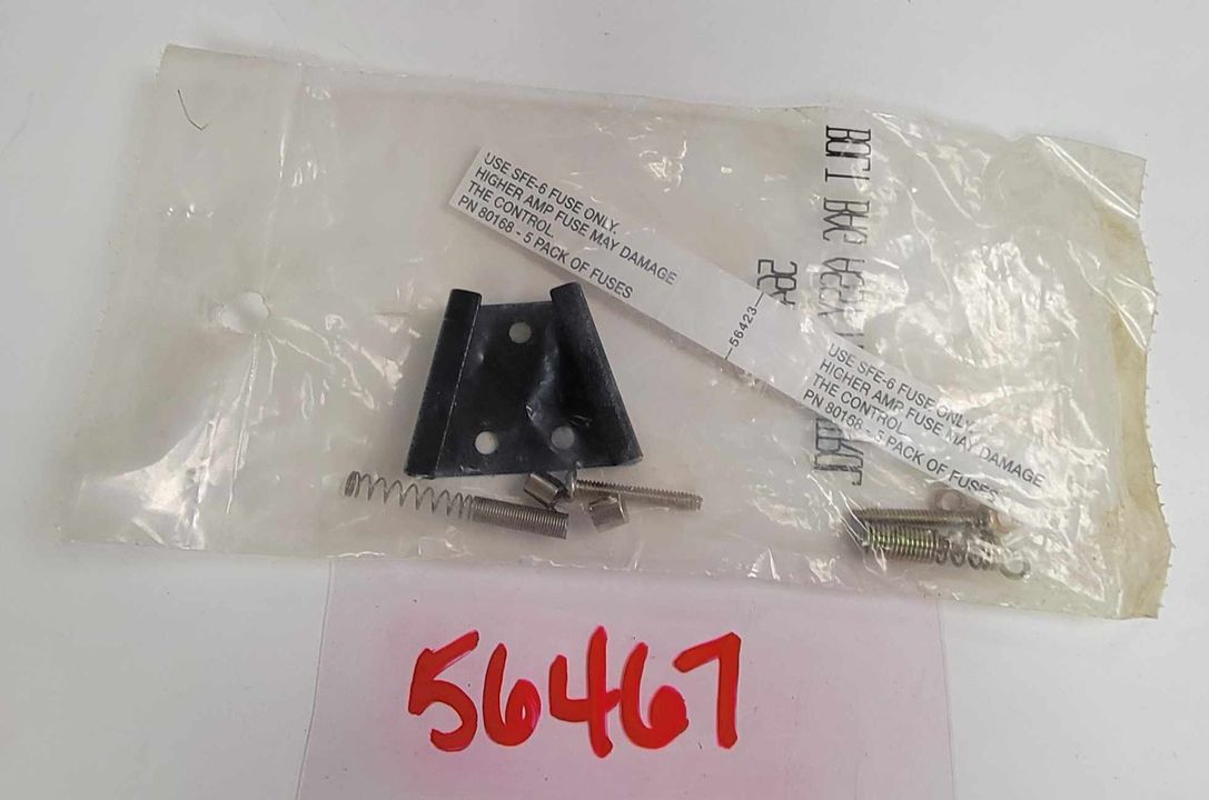 56467 WESTERN PARTS BAG CONTROL BRACKET