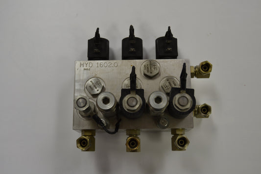 HYD01602 BOSS VALVE ASSY,PER V(CLEAR)(BEFORE SMRTHCH)